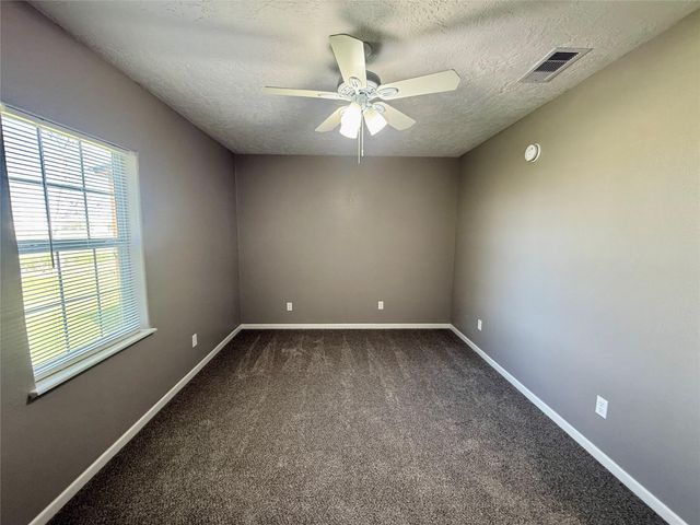 124 Bennett Street, West Columbia, TX 77486