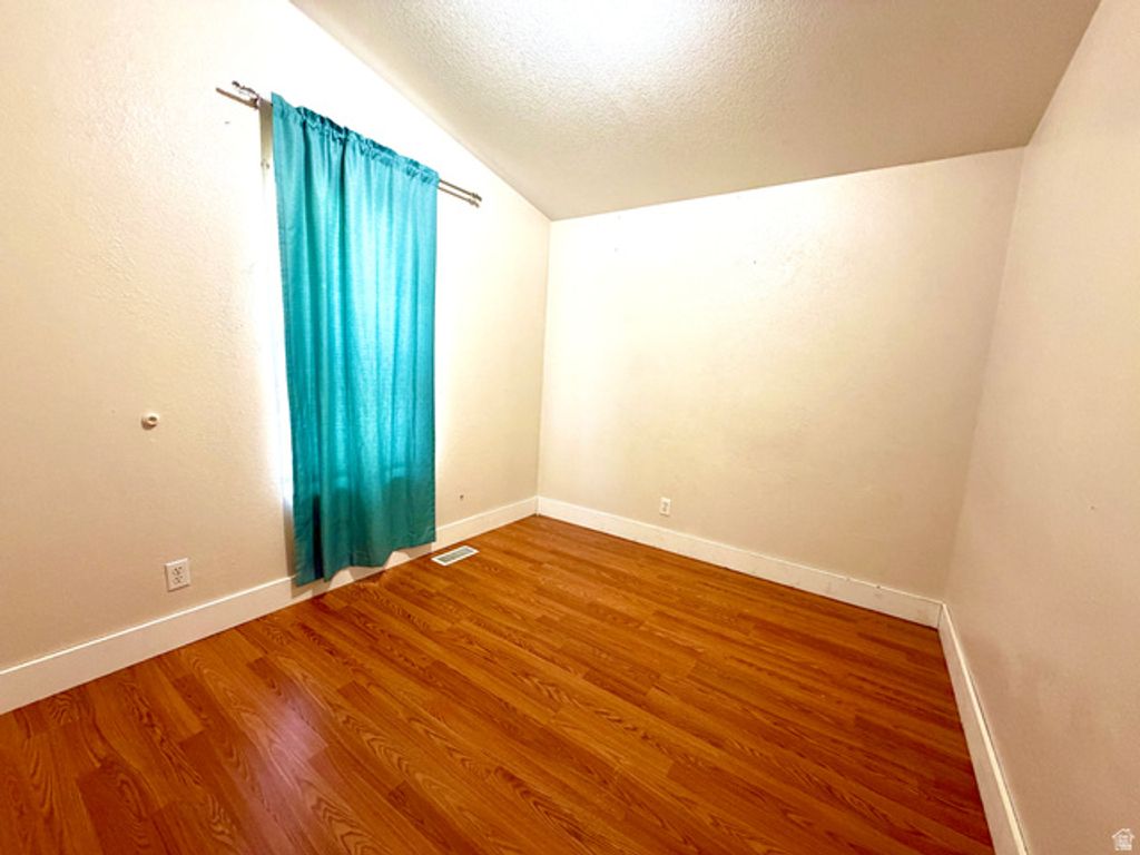 Image 19 of property listing at 1025 N 300 W #1, Springville, UT 84663