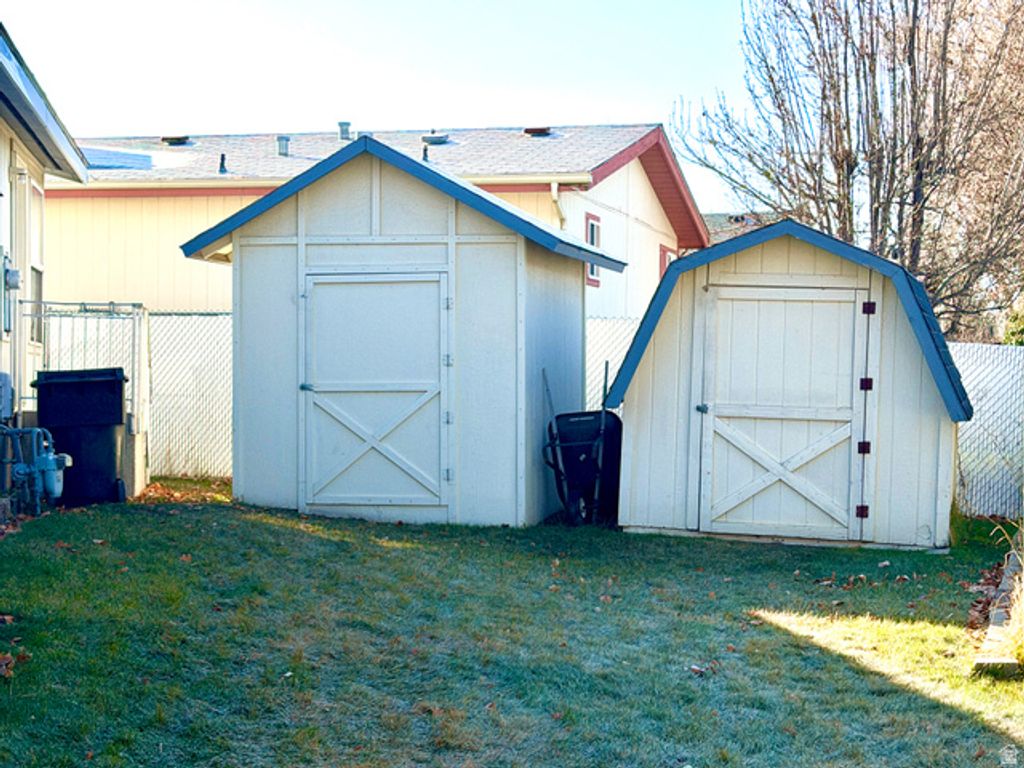 Image 27 of property listing at 1025 N 300 W #1, Springville, UT 84663