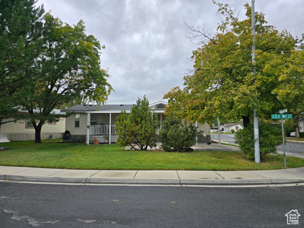 Image 30 of property listing at 1025 N 300 W #1, Springville, UT 84663
