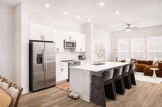 8350 US W 290 Highway 109, Austin, TX 78736