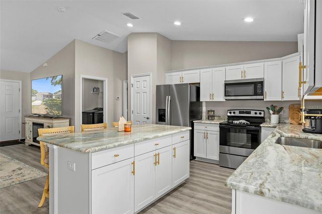 13731 SW 102ND PLACE, Dunnellon, FL 34432