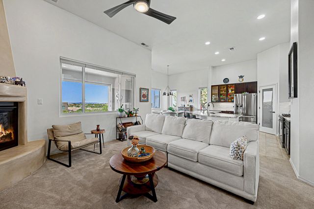 5 Via Quarta, Santa Fe, NM 87507