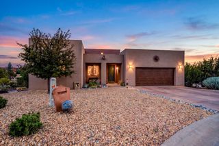 5 Via Quarta, Santa Fe, NM 87507