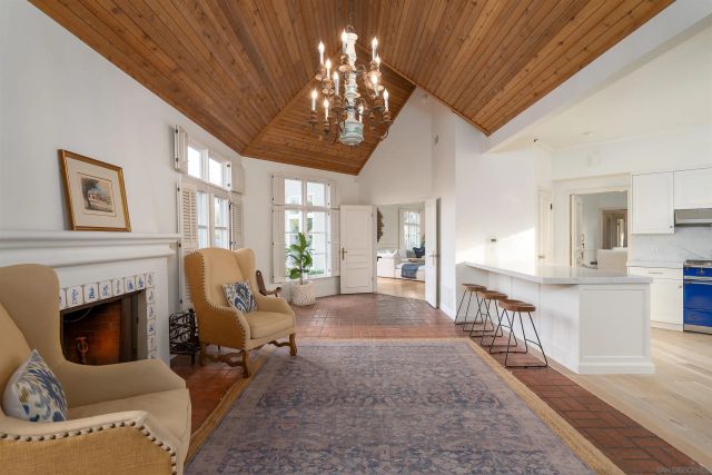 6631 Lago Lindo, Rancho Santa Fe, CA 92067