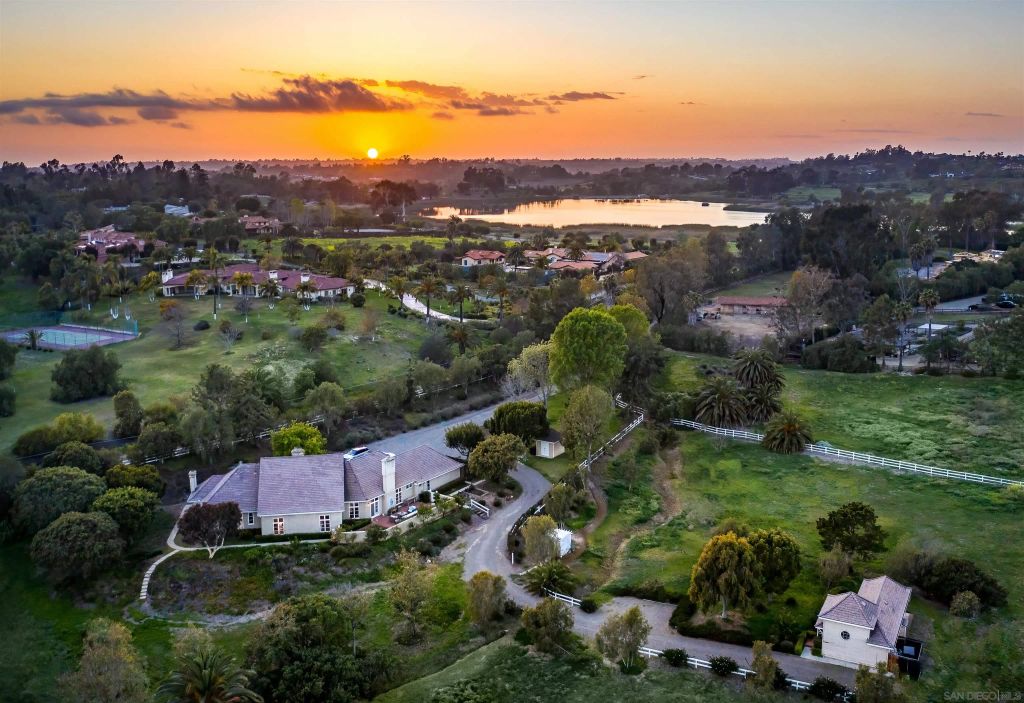 6631 Lago Lindo, Rancho Santa Fe, CA 92067