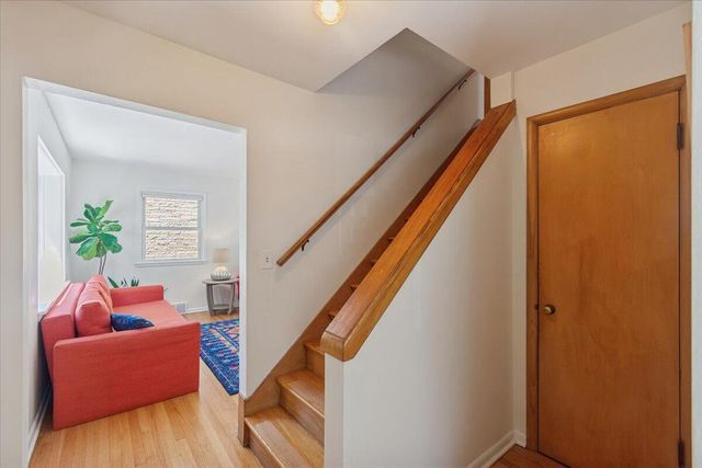 820 E Silver Spring DRIVE, Whitefish Bay, WI 53217