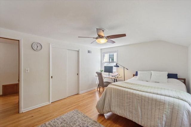 820 E Silver Spring DRIVE, Whitefish Bay, WI 53217