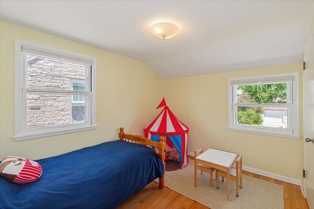 820 E Silver Spring DRIVE, Whitefish Bay, WI 53217