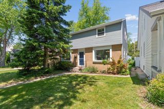 820 E Silver Spring DRIVE, Whitefish Bay, WI 53217
