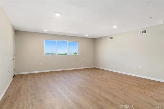 13710 Foothill, Sylmar, CA 91342