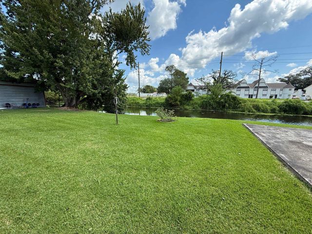 5463 West Main Street, Houma, LA 70360