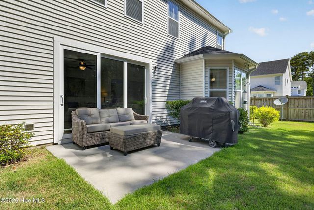 5425 Sharp Acorn Court, Wilmington, NC 28409