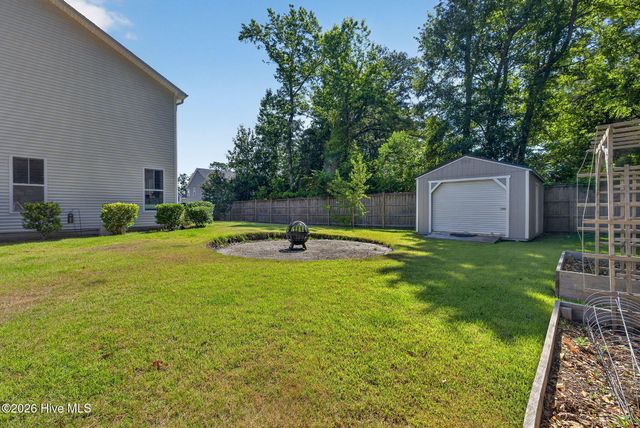 5425 Sharp Acorn Court, Wilmington, NC 28409