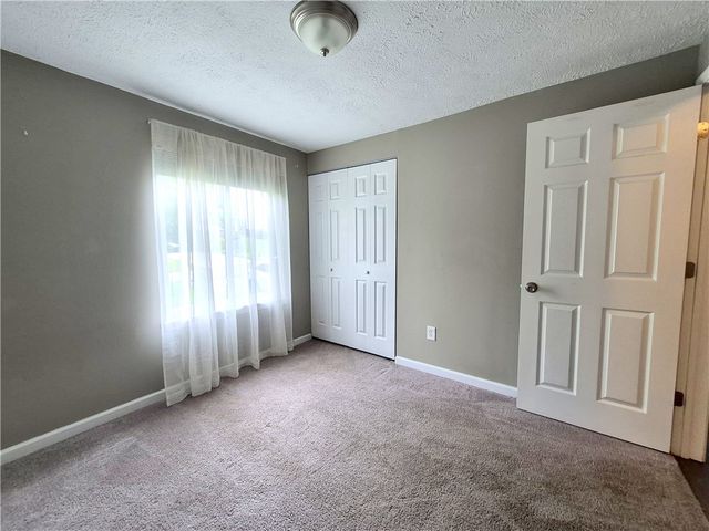 1501 N Randolph Drive, Jefferson Hills, PA 15025
