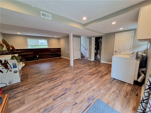 1501 N Randolph Drive, Jefferson Hills, PA 15025