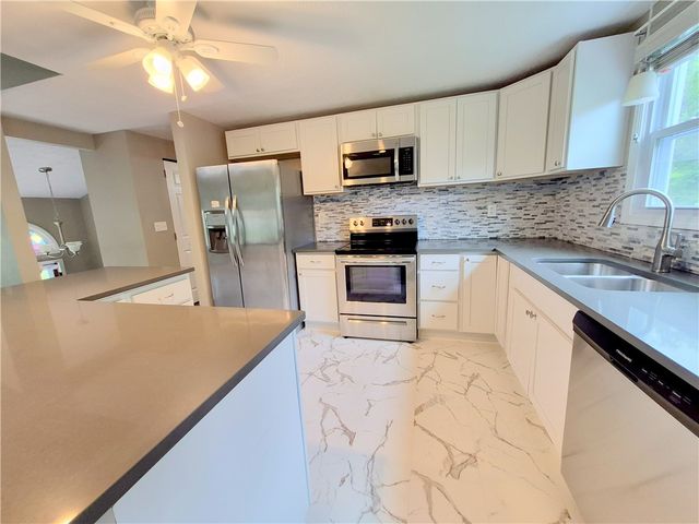 1501 N Randolph Drive, Jefferson Hills, PA 15025