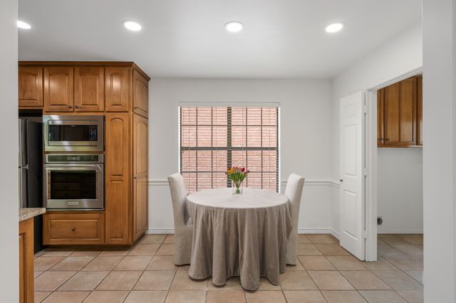 6709 Johns Court, Arlington, TX 76016