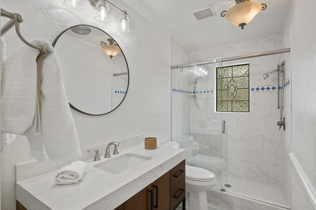 6709 Johns Court, Arlington, TX 76016