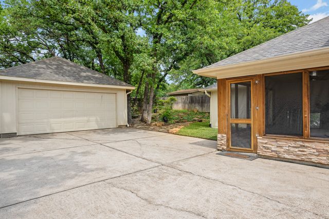 6709 Johns Court, Arlington, TX 76016