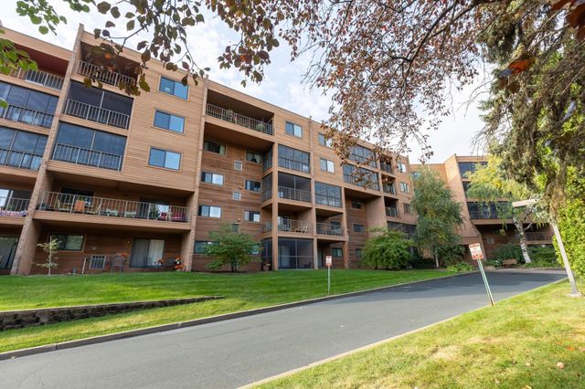 3320 Louisiana Avenue S 106, Saint Louis Park, MN 55426