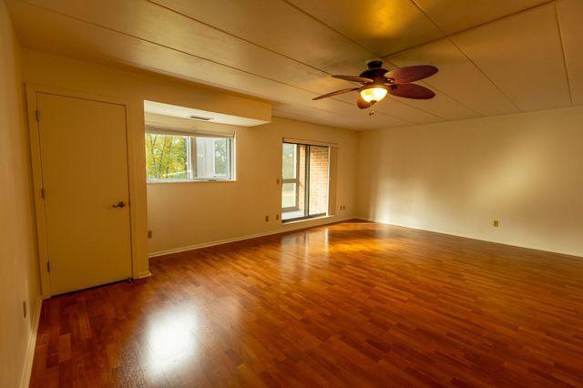 3320 Louisiana Avenue S 106, Saint Louis Park, MN 55426