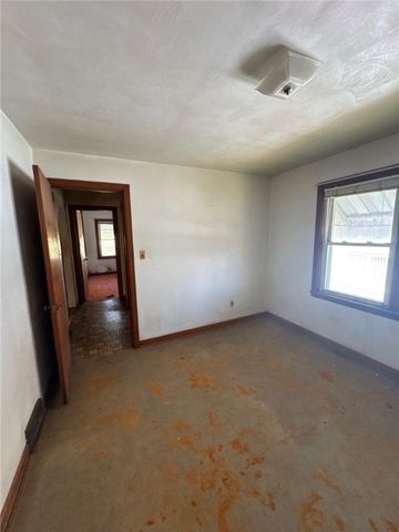 1415 Springhill Rd, Harrison Twp, PA 15065