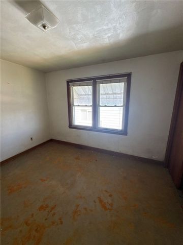 1415 Springhill Rd, Harrison Twp, PA 15065