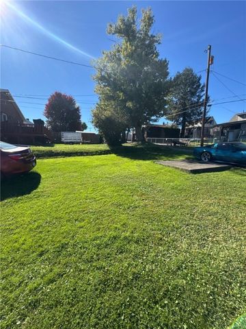 1415 Springhill Rd, Harrison Twp, PA 15065