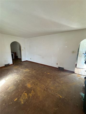 1415 Springhill Rd, Harrison Twp, PA 15065