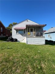 1415 Springhill Rd, Harrison Twp, PA 15065