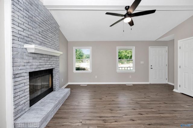 102 Alice Janes Circle, Huntsville, AL 35811