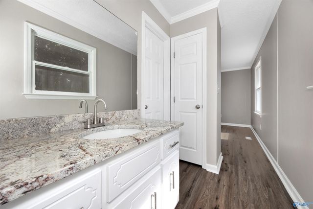 102 Alice Janes Circle, Huntsville, AL 35811