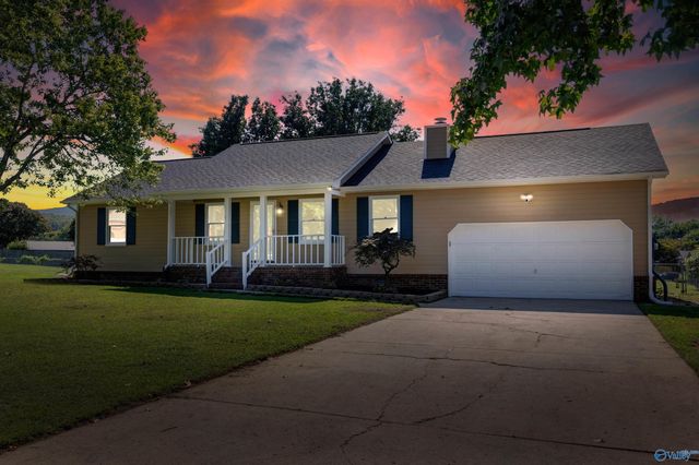 102 Alice Janes Circle, Huntsville, AL 35811