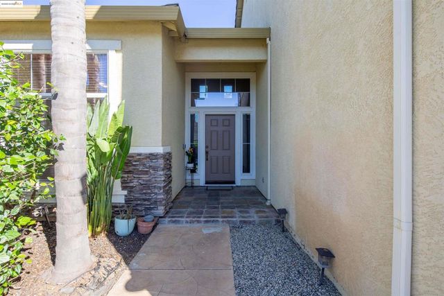 4437 Buckskin Dr, Antioch, CA 94531