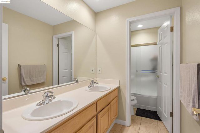 4437 Buckskin Dr, Antioch, CA 94531