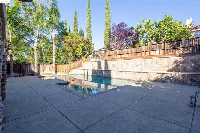 4437 Buckskin Dr, Antioch, CA 94531