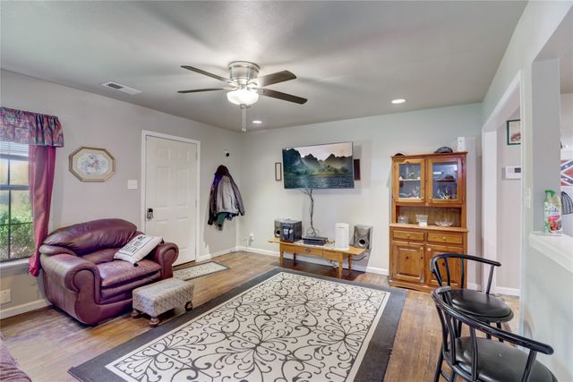 4321 Voncille Street, Haltom City, TX 76117