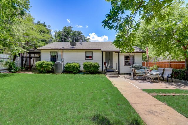 4321 Voncille Street, Haltom City, TX 76117
