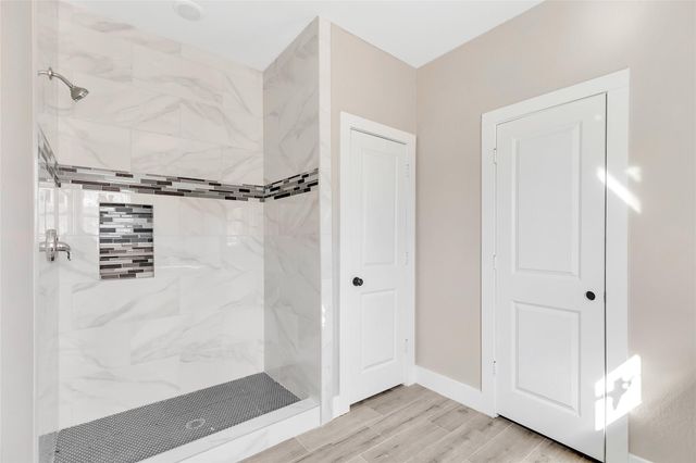 410 Road 7000, Cleveland, TX 77327