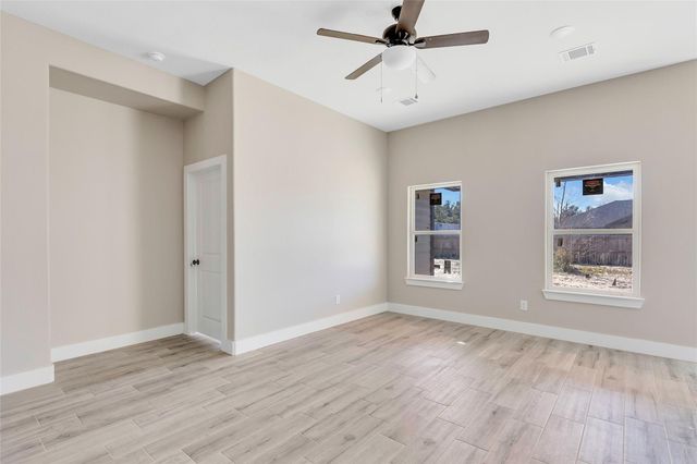 410 Road 7000, Cleveland, TX 77327
