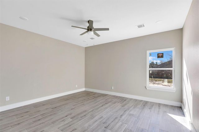 410 Road 7000, Cleveland, TX 77327