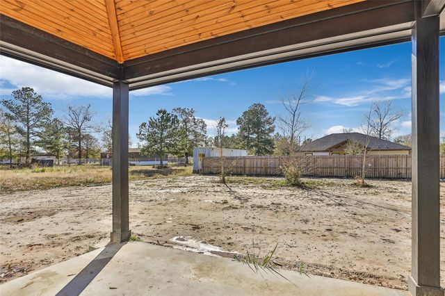 410 Road 7000, Cleveland, TX 77327