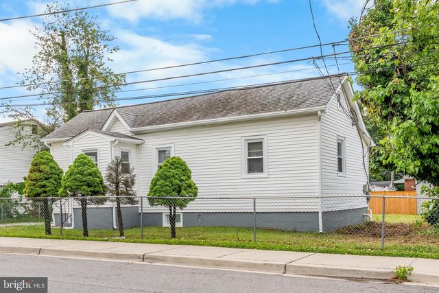 1412 OPUS AVE, Capitol Heights, MD 20743