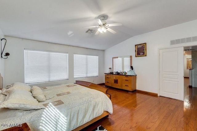 5370 W KALER Circle, Glendale, AZ 85301