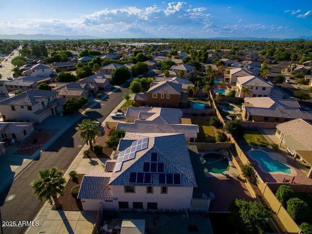 5370 W KALER Circle, Glendale, AZ 85301