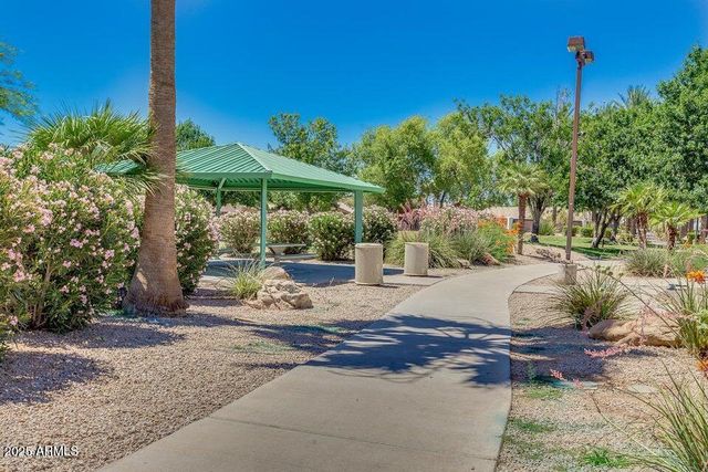 5370 W KALER Circle, Glendale, AZ 85301