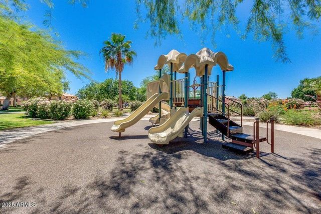 5370 W KALER Circle, Glendale, AZ 85301