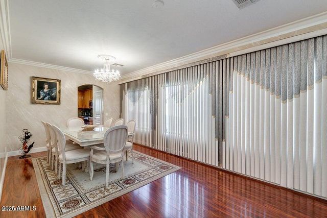 5370 W KALER Circle, Glendale, AZ 85301