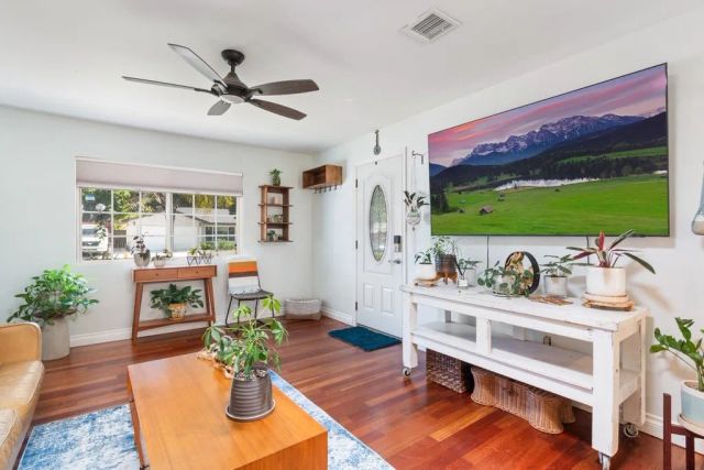 403 Foussat, Oceanside, CA 92054